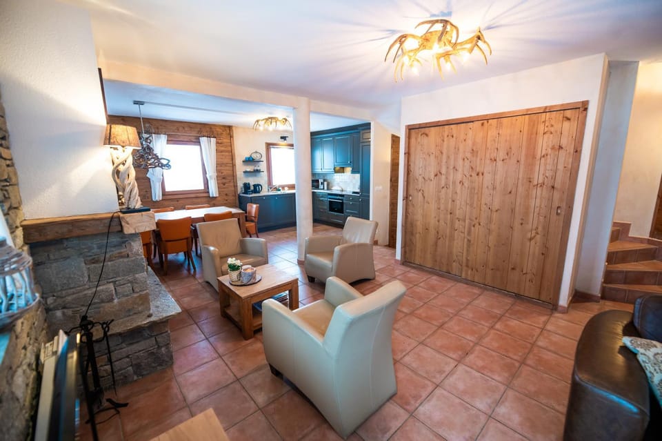 Six-room chalet for 12 persons House in Saint-François-Longchamp