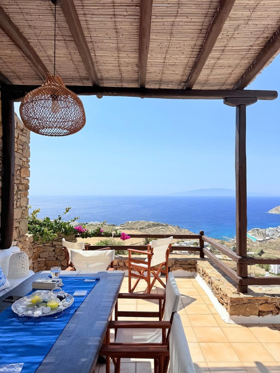 Cycladic Boungainvillea Home House in Mykonos, Mikonos 846 00, Greece
