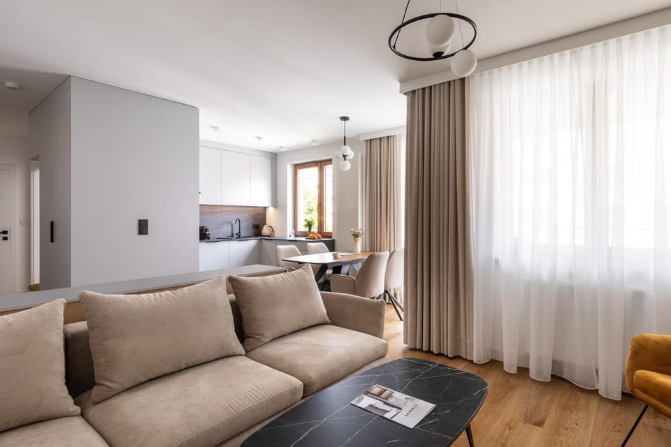 Kitchen or kitchenette, Living room, Seating area, Dining area