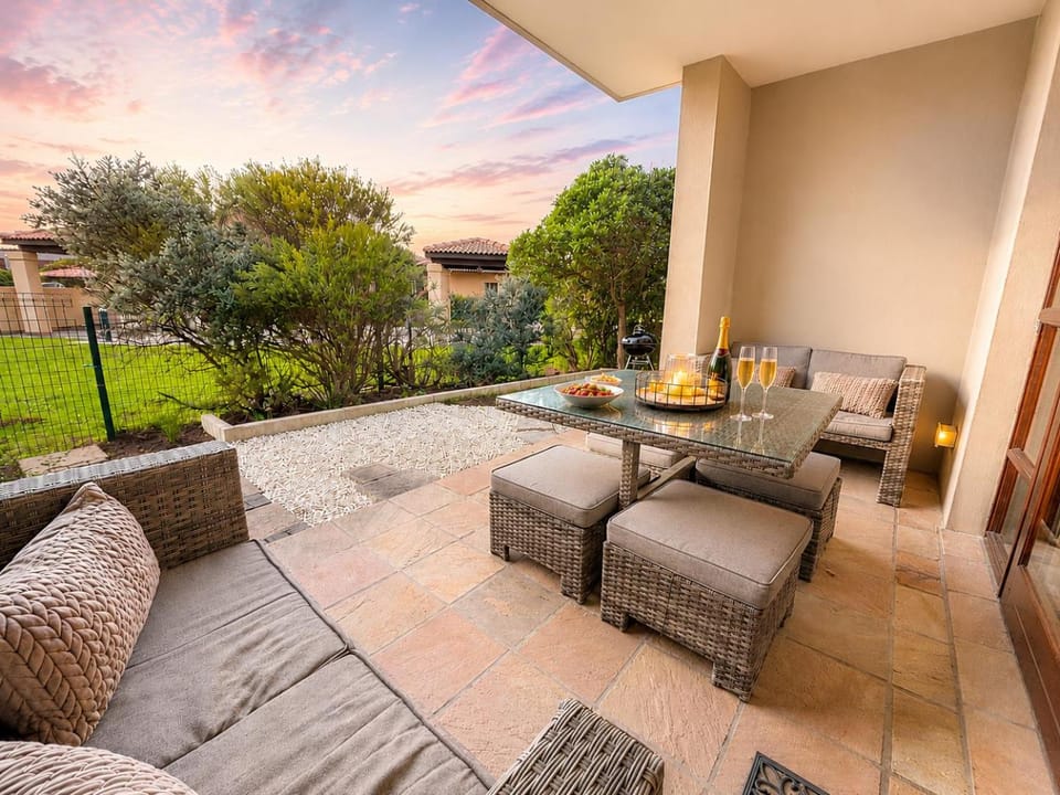 Patio, Spring, Day, Natural landscape, Garden, View (from property/room), Seating area, Dining area, Garden view