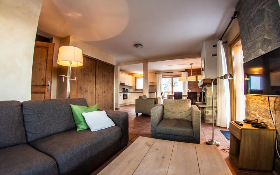Six-room chalet for 10 persons House in Saint-François-Longchamp