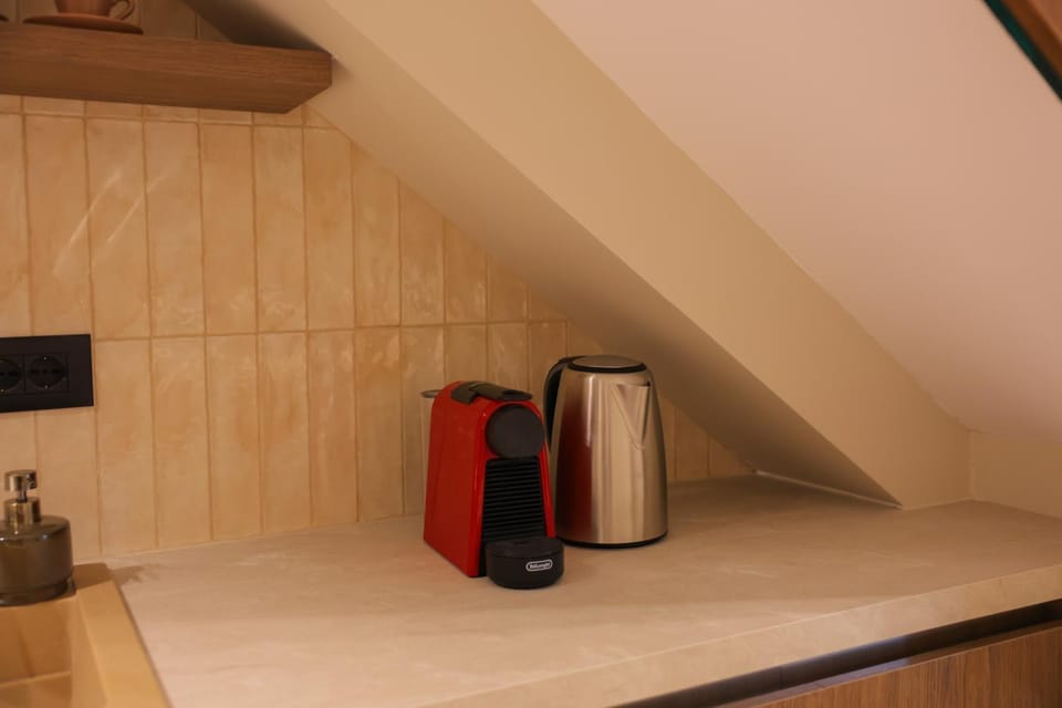 Coffee/tea facilities, Kitchen or kitchenette