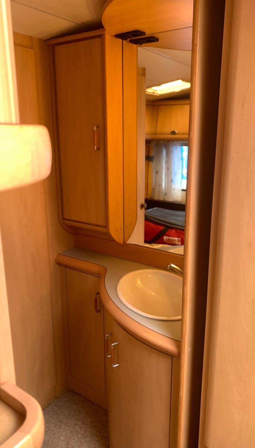 Hobby De Luxe Caravan House in Copenhagen