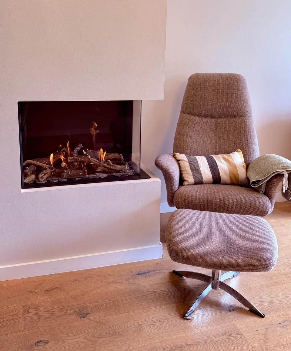 Living room, fireplace