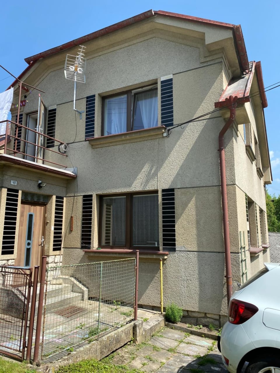Property building, Facade/entrance