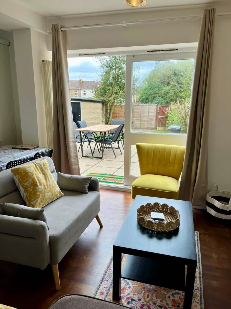 Family friendly 2 bd garden flat Englefield Green Apartment in Runnymede District