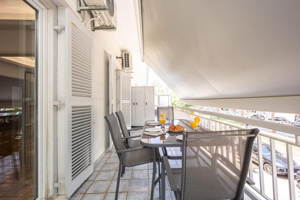 Patio, Day, View (from property/room), Balcony/Terrace