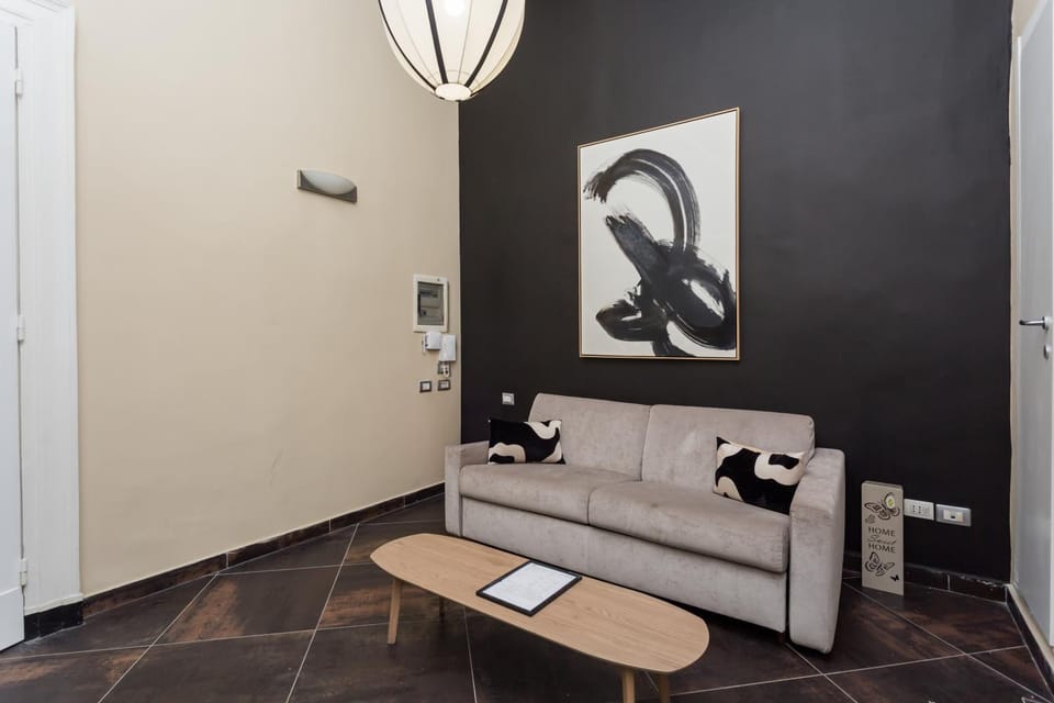 Tommaseo Residence By Dimorra Apartment in Naples