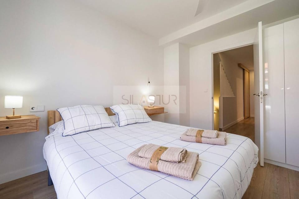 La Casina De Mejico By Silastur House in Asturias