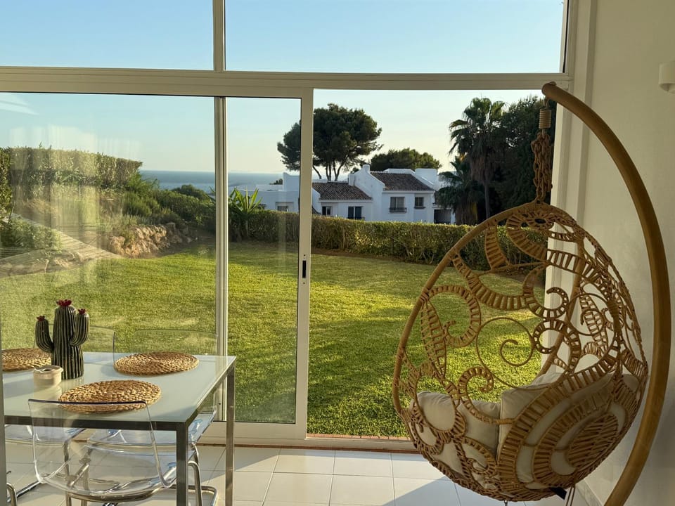 Sea View Oasis in Rancho Mirafloress Apartment in Costa del Sol