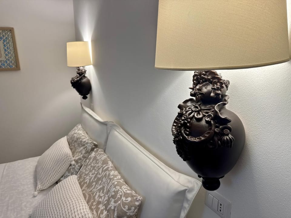 Decorative detail, Bedroom
