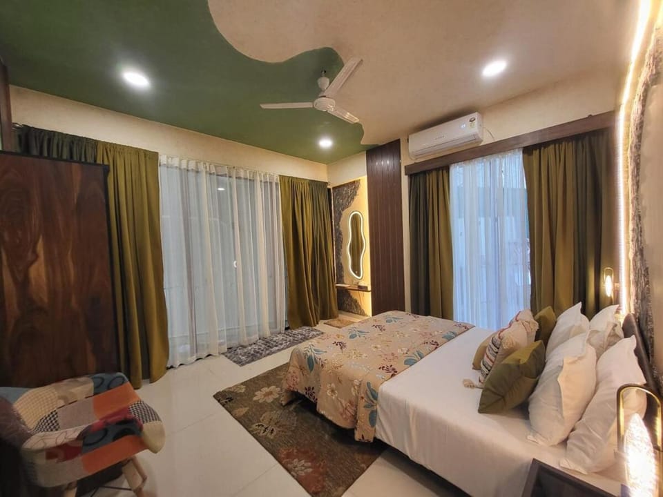 Whispering Stones 4BHK Modern Spacez Villa with Indoor Bar Villa in Mumbai