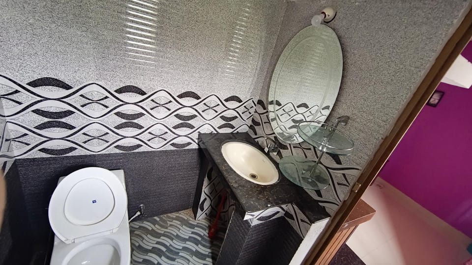 Bathroom, bidet