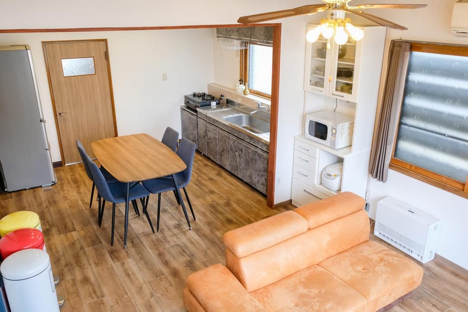 Kitchen or kitchenette, Living room, Dining area
