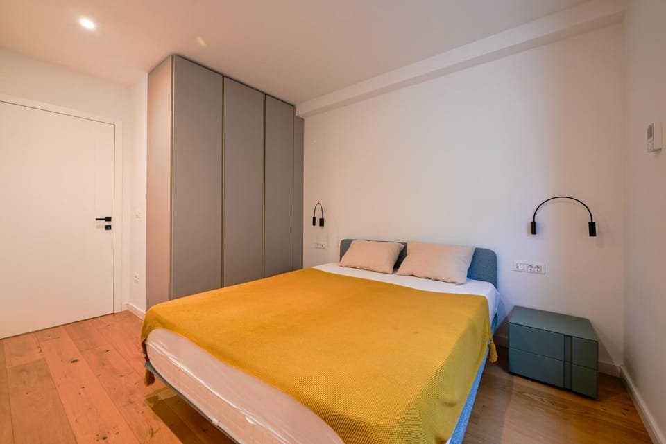 Bed, Bedroom, wardrobe