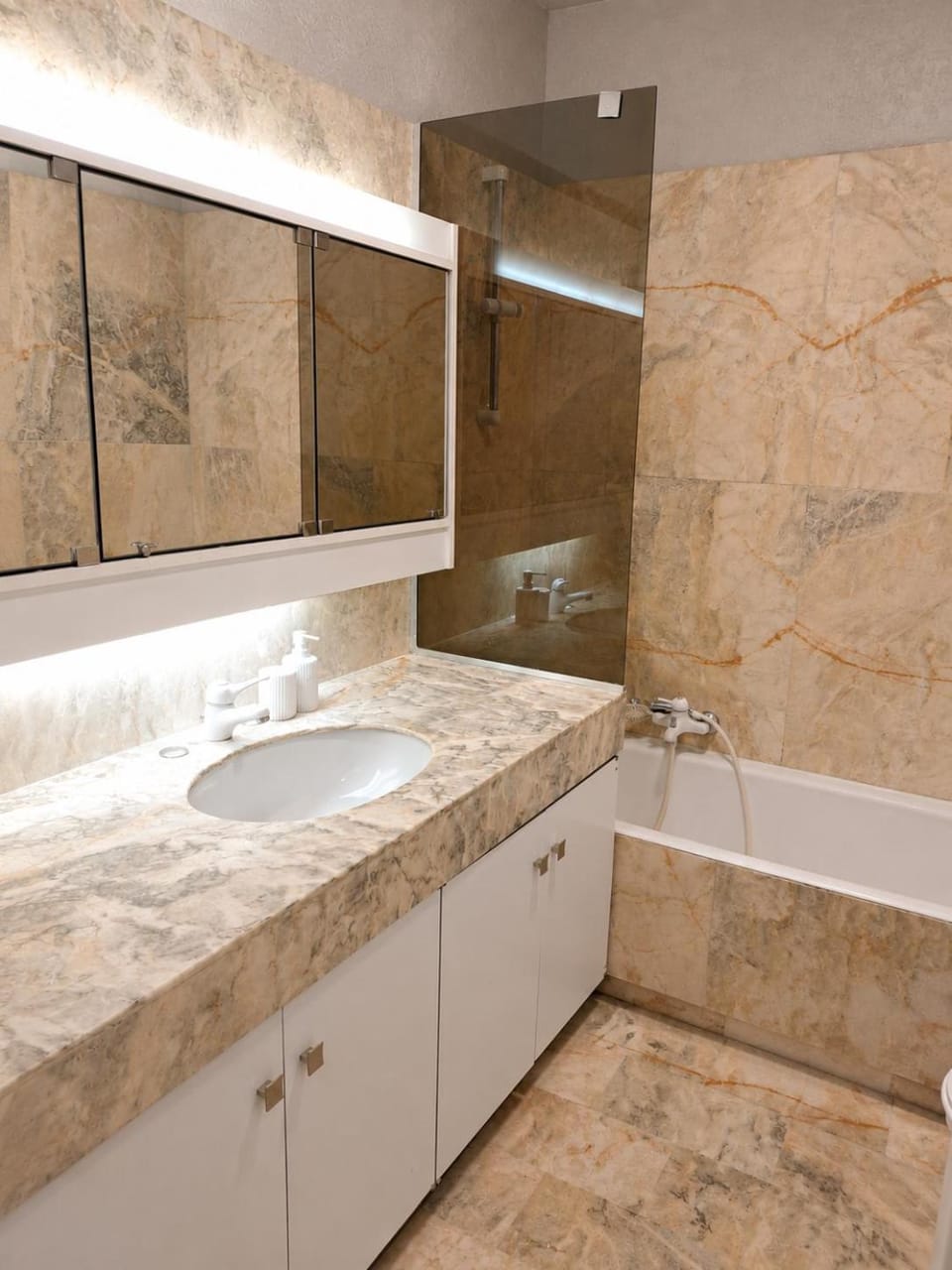 Bathroom, Bath
