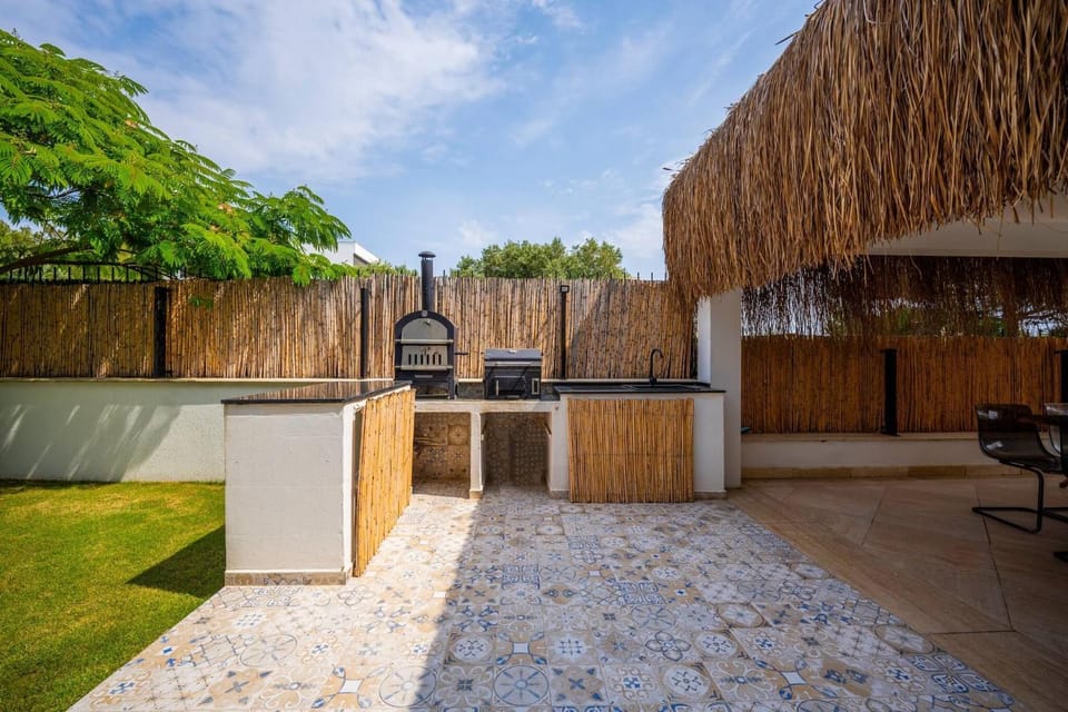 Patio, Balcony/Terrace
