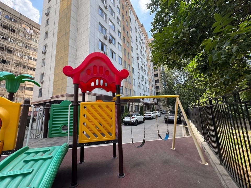 2 х комнатная ЦУМ Apartment in Almaty Region, Kazakhstan