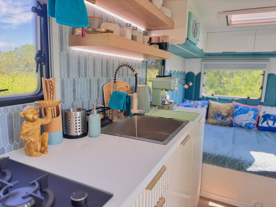 Luxury caravan at Bohemian lodge House in Hungary