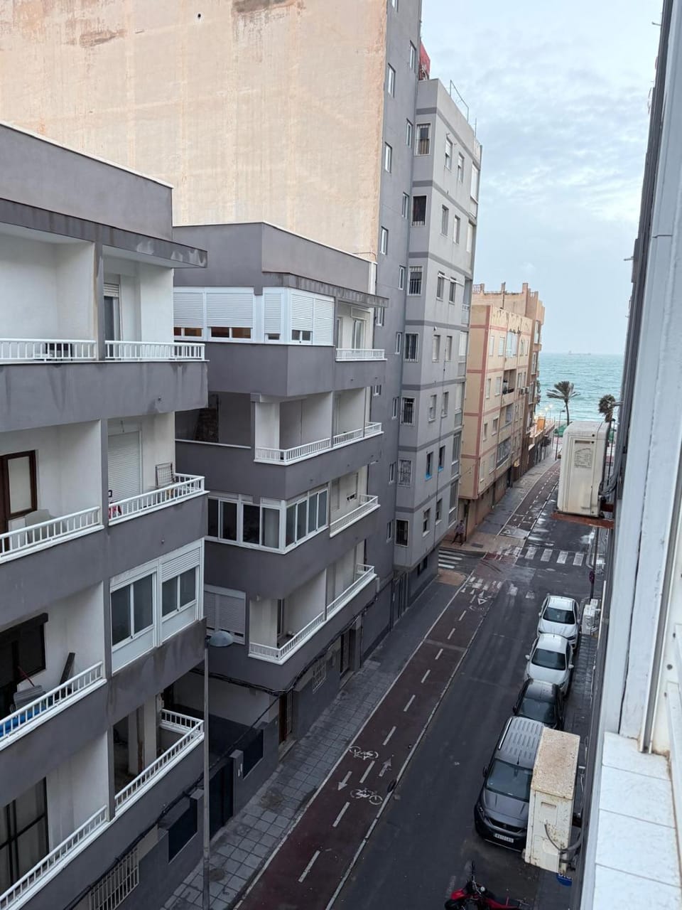 APARTAMENTO AZUL PLAYA DeL ZAPILLO Apartment in Almería