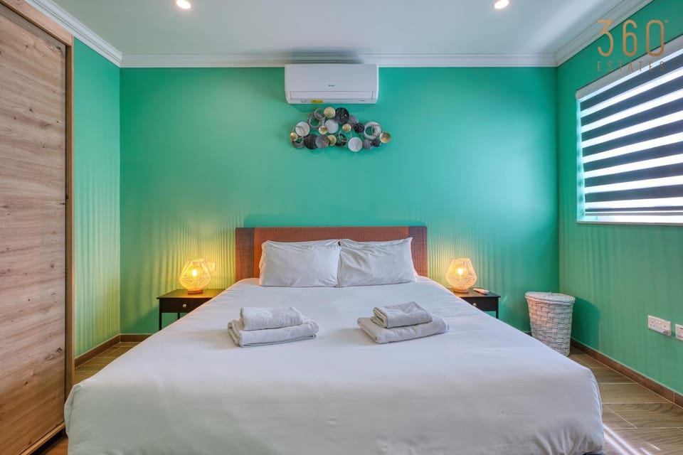 Central Malta Gem - 3BR Apartment with Balconies Apartment in Saint Paul's Bay