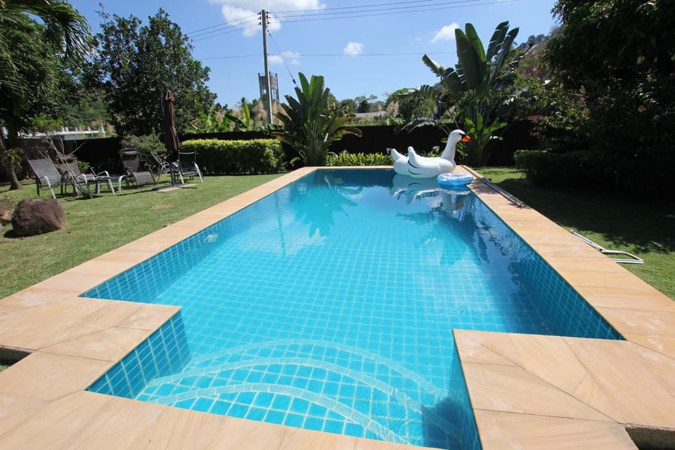 Garden, Swimming pool, Swimming pool