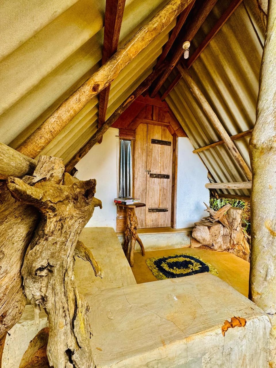 EARTH CAMPING Ella Campground/ 
RV Resort in Uva Province, Sri Lanka