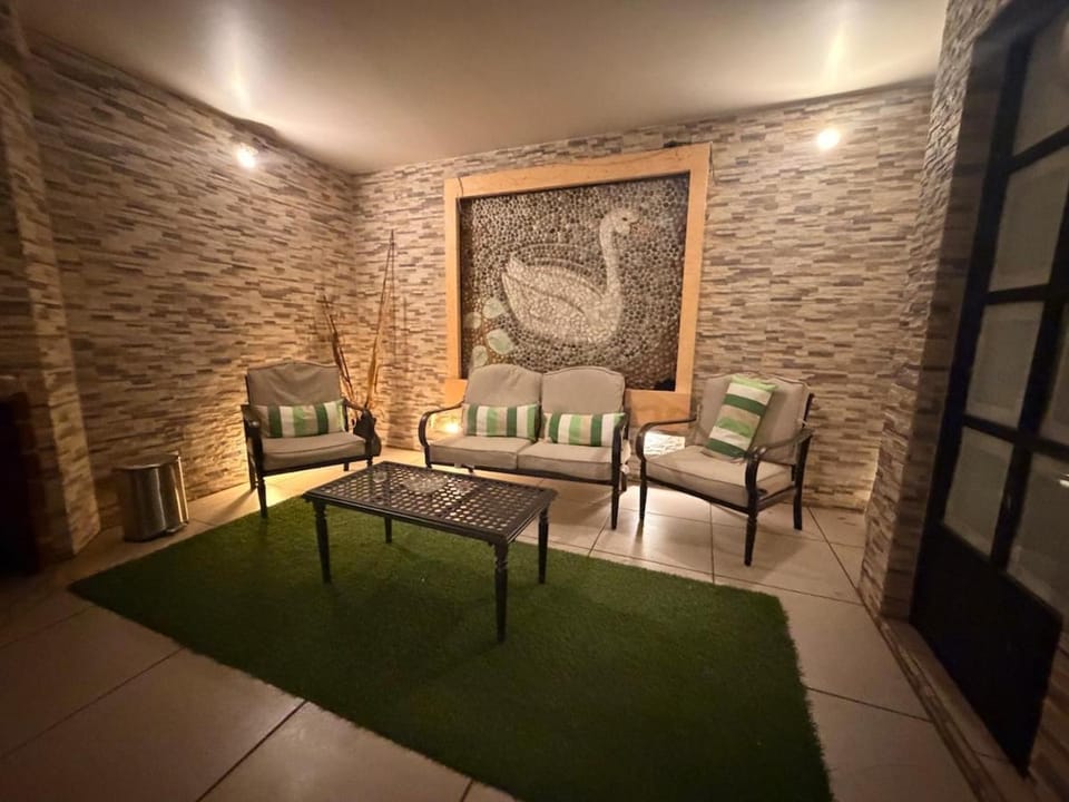 Beautiful house 10 min Airport, 15 min CDMX downtown Apartment in Mexico City