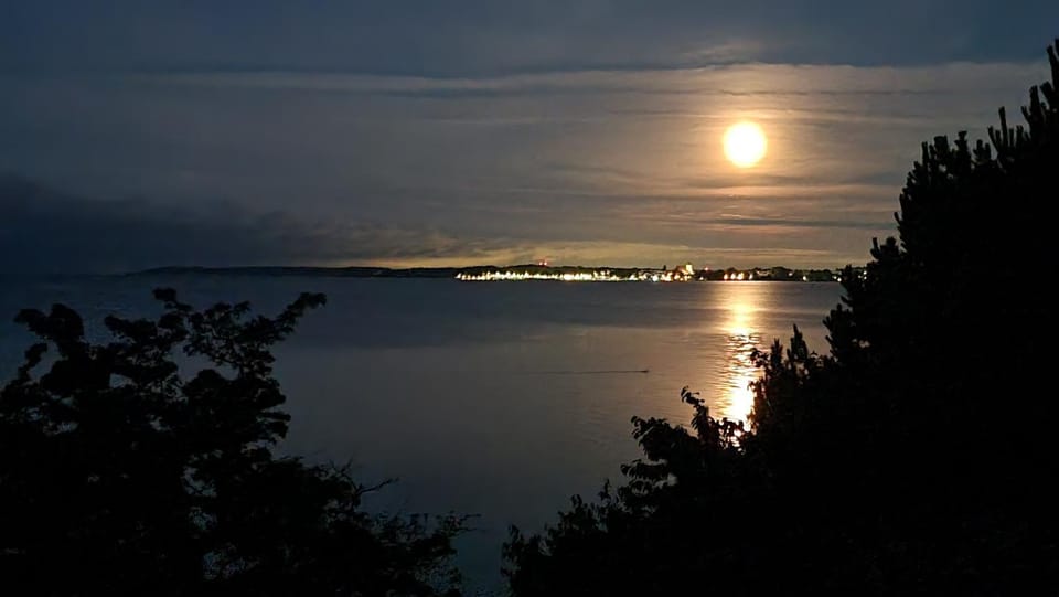 Lake view, Sea view, Sunrise