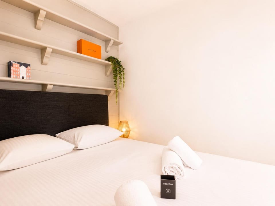 Beachfront apartment in Menton Apartment in Menton