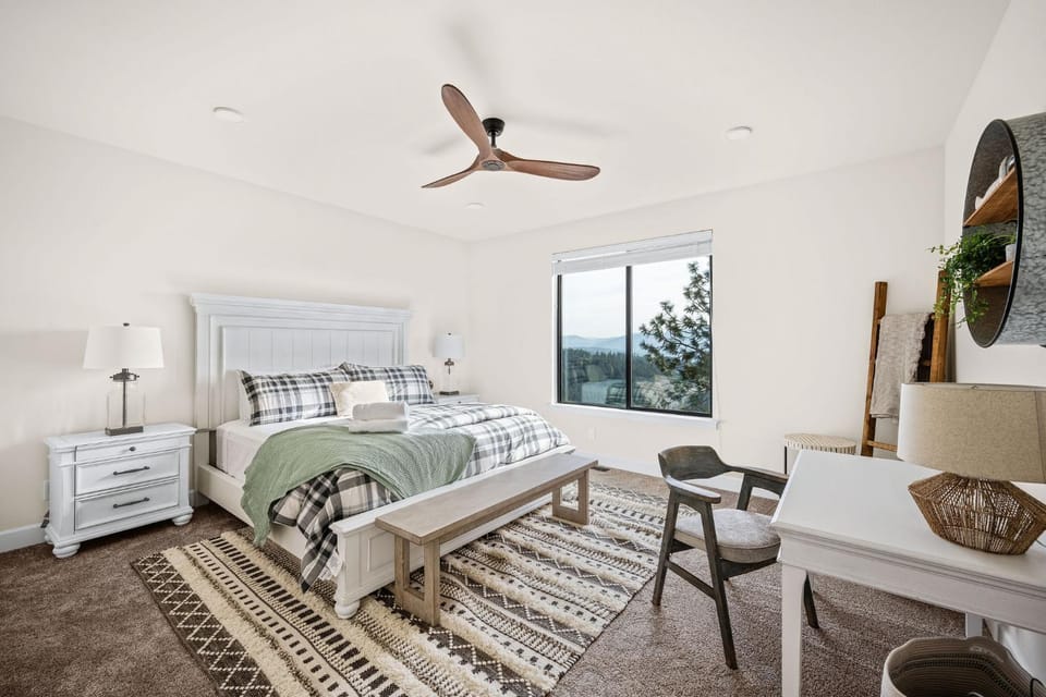 Osprey Mountain Lodge House in Coeur dAlene