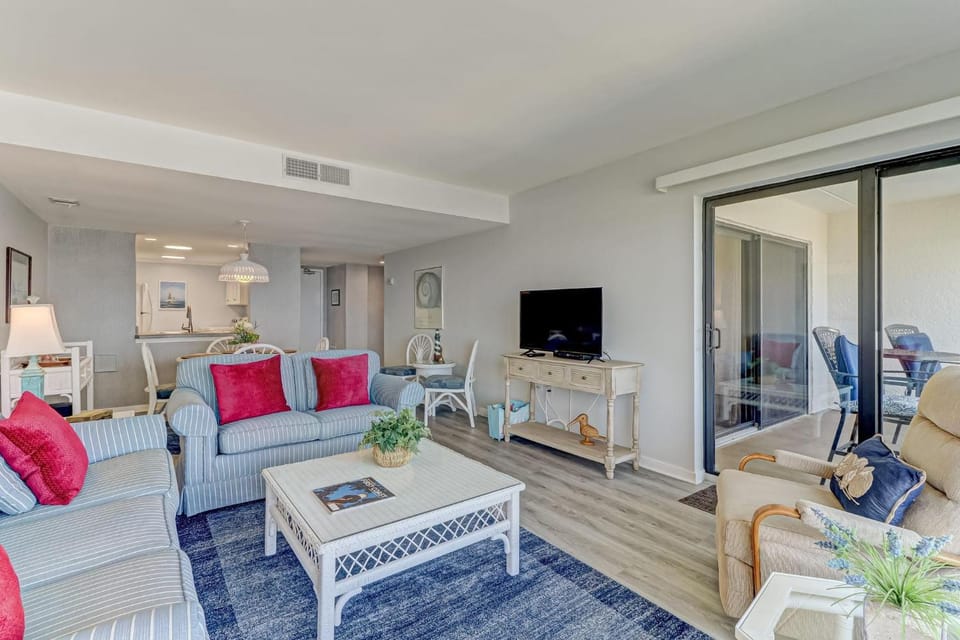 C114 Amelia Surf and Racquet House in Amelia Island
