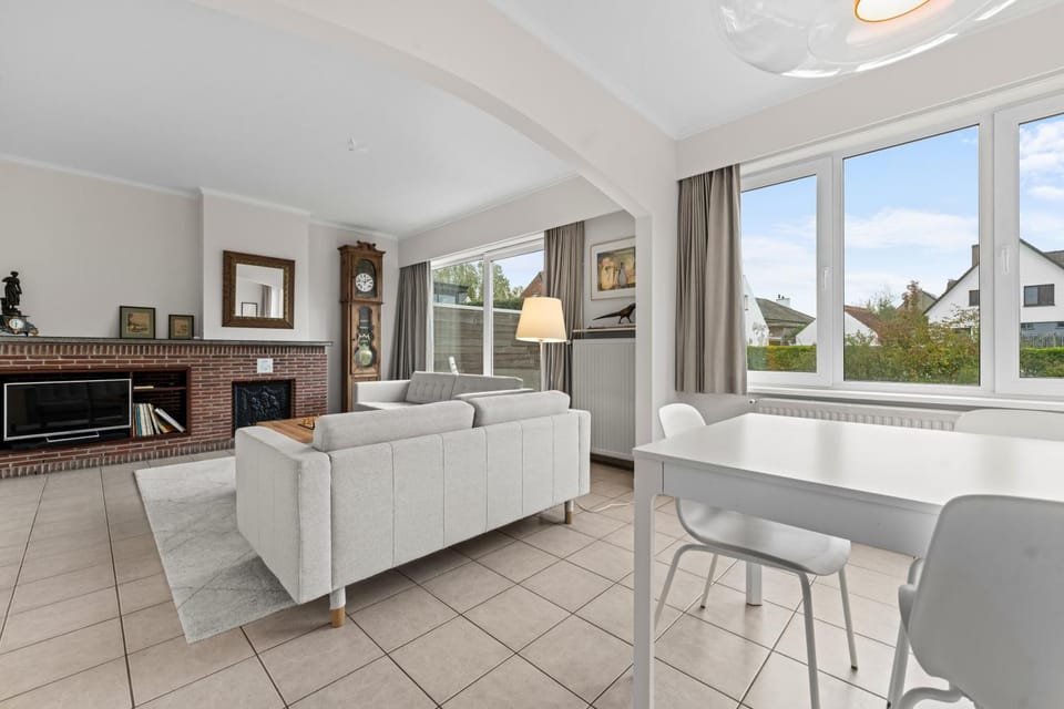 Charmante Vakantiewoning 'Coq Hardi' nabij Strand en Centrum - Sint-Idesbald House in De Panne
