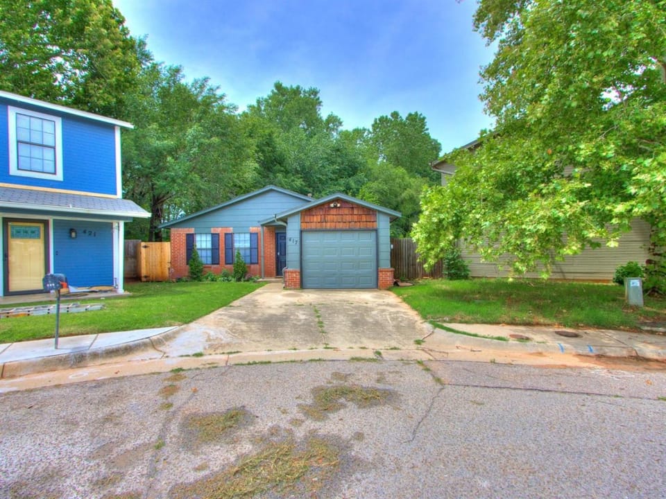 Oak & Elm 2BR King & Queen Edmond, OK House in Edmond