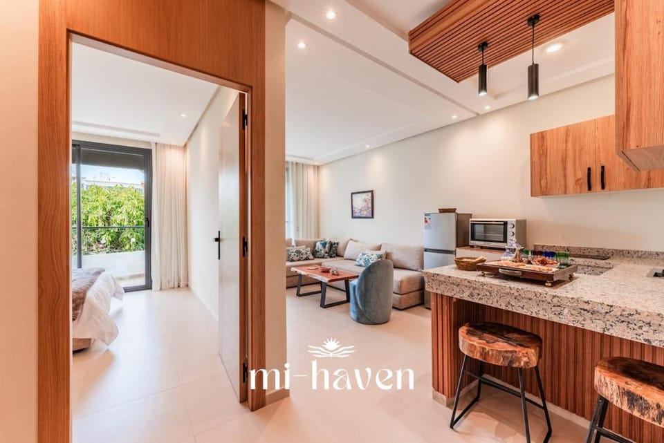 Le Six Résidence Habiba Palm Tree Tram 5m Apartment in Casablanca