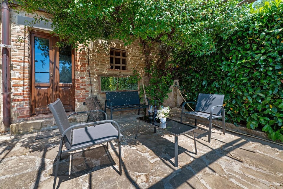 Nerbone Farm Retreat Farm Stay in Umbria