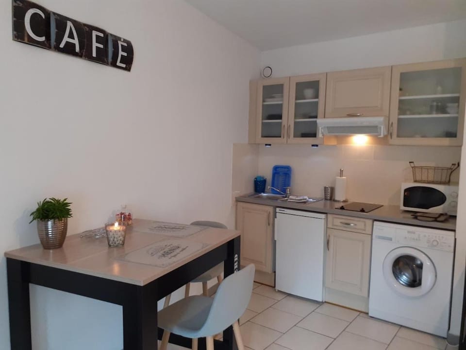 Studio centre ville Sarlat Apartment in Nouvelle-Aquitaine