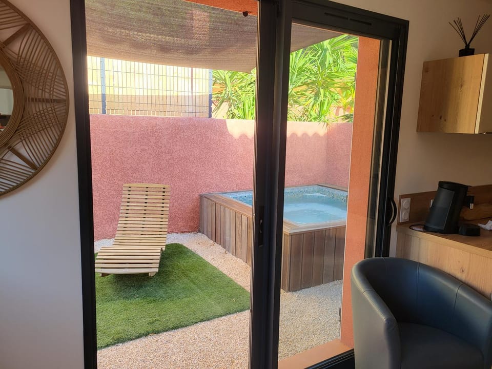 Appartement avec jaccuzi Apartment in Collioure