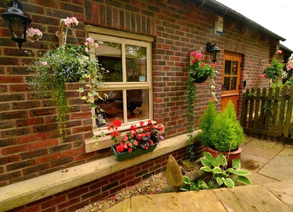 Pine Tree Lodge, Bridgnorth House in England