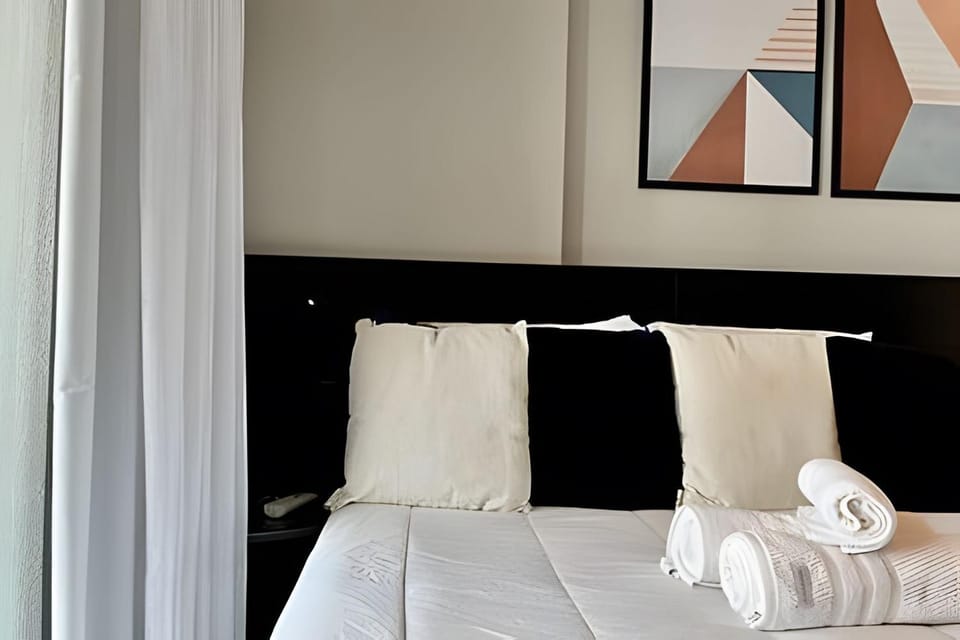 Apto de luxo com piscina incrível, academia(1703A) Apartment in Sao Paulo City