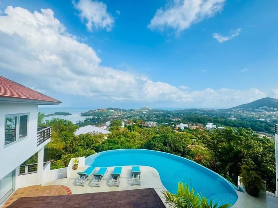 Choeng Mon 4-BR 3-Storey Infinity Pool Villa Koh Samui VVS36 Villa in Ko Samui