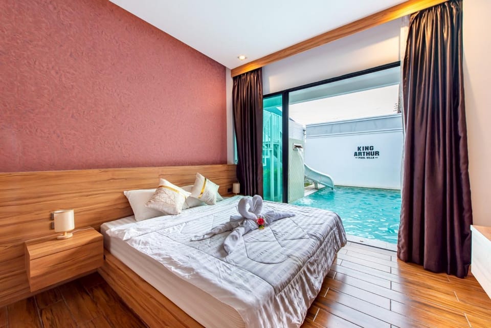 King Arthur Pool Villa Villa in Pattaya City