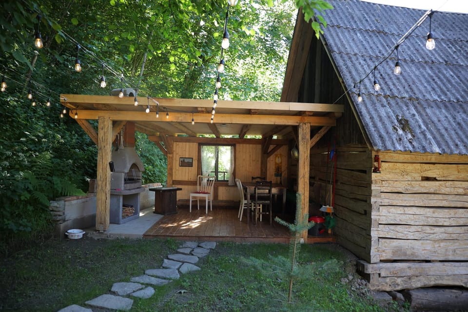 Patio, Dining area