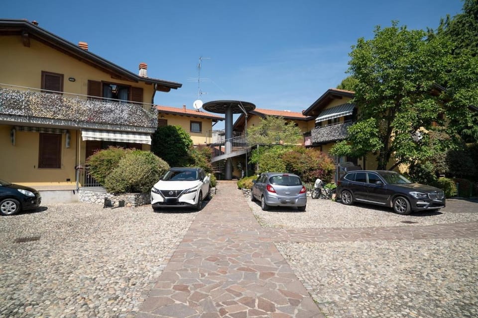 L'oasi di Corina, Mxp Wifi & Garden Apartment in Somma Lombardo