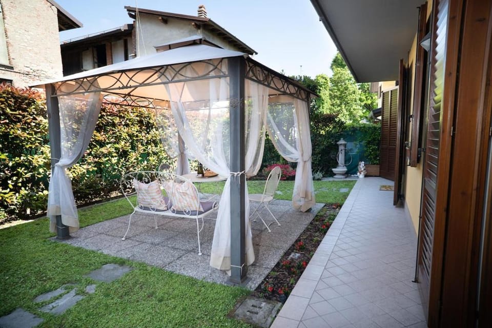 L'oasi di Corina, Mxp Wifi & Garden Apartment in Somma Lombardo