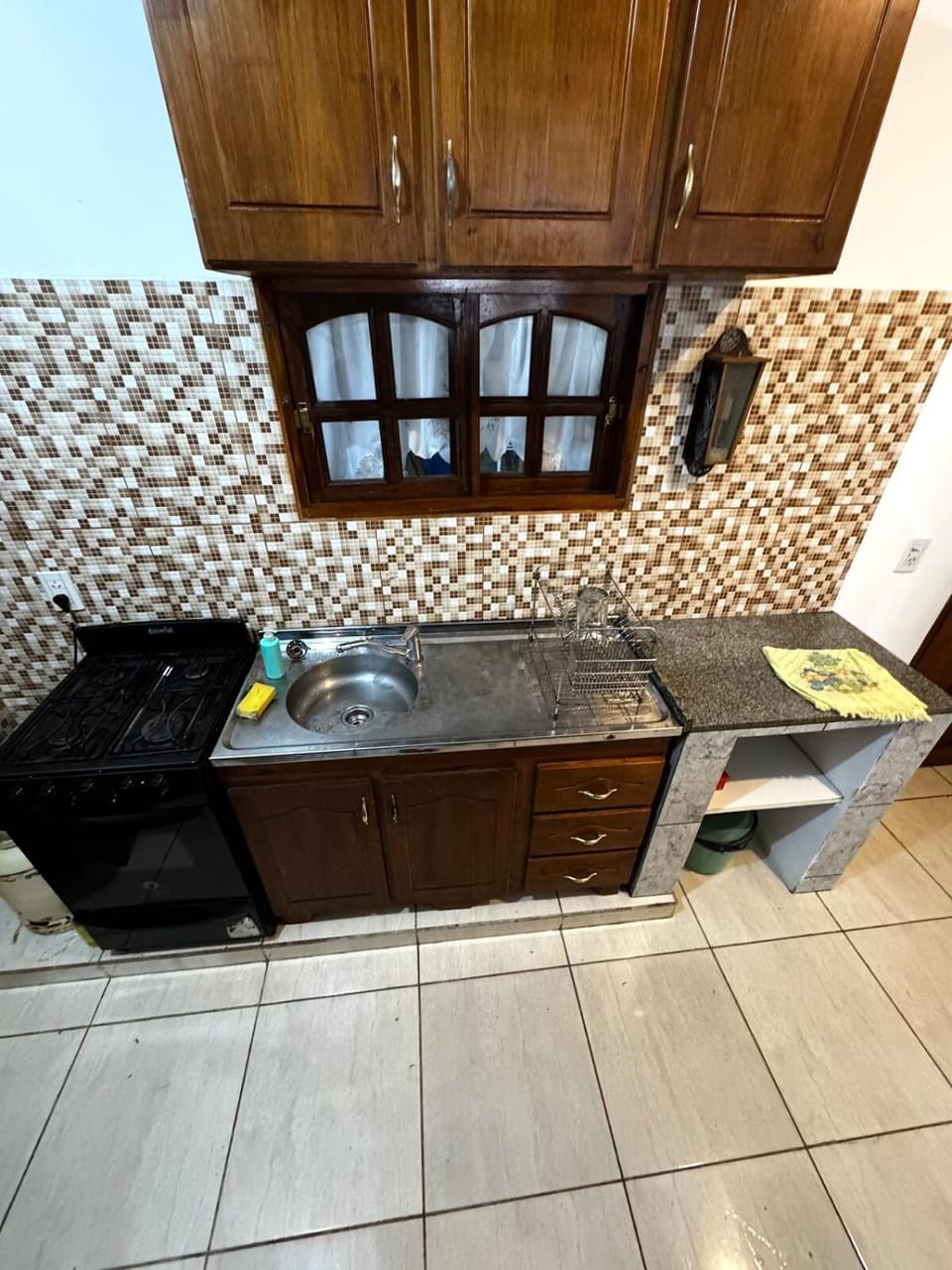 Kitchen or kitchenette, kitchen