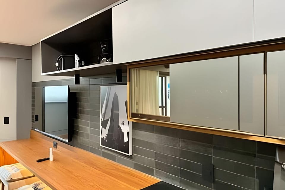 Apto de luxo com spa, academia próx metrô (306) Apartment in Sao Paulo City