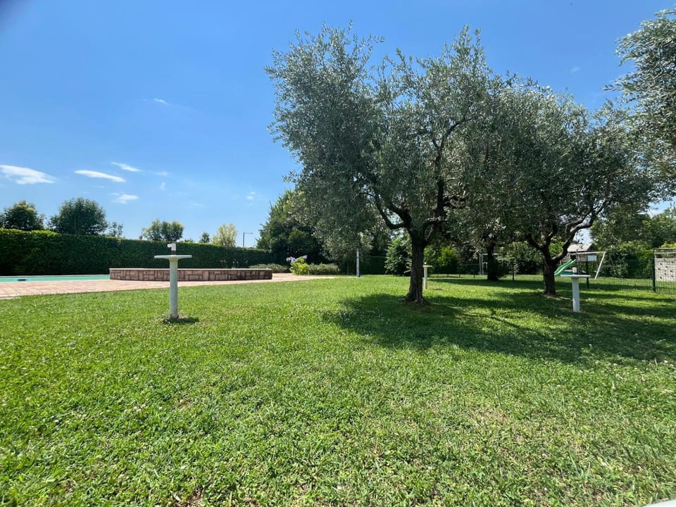 Giova's Dream Apartment in Manerba del Garda