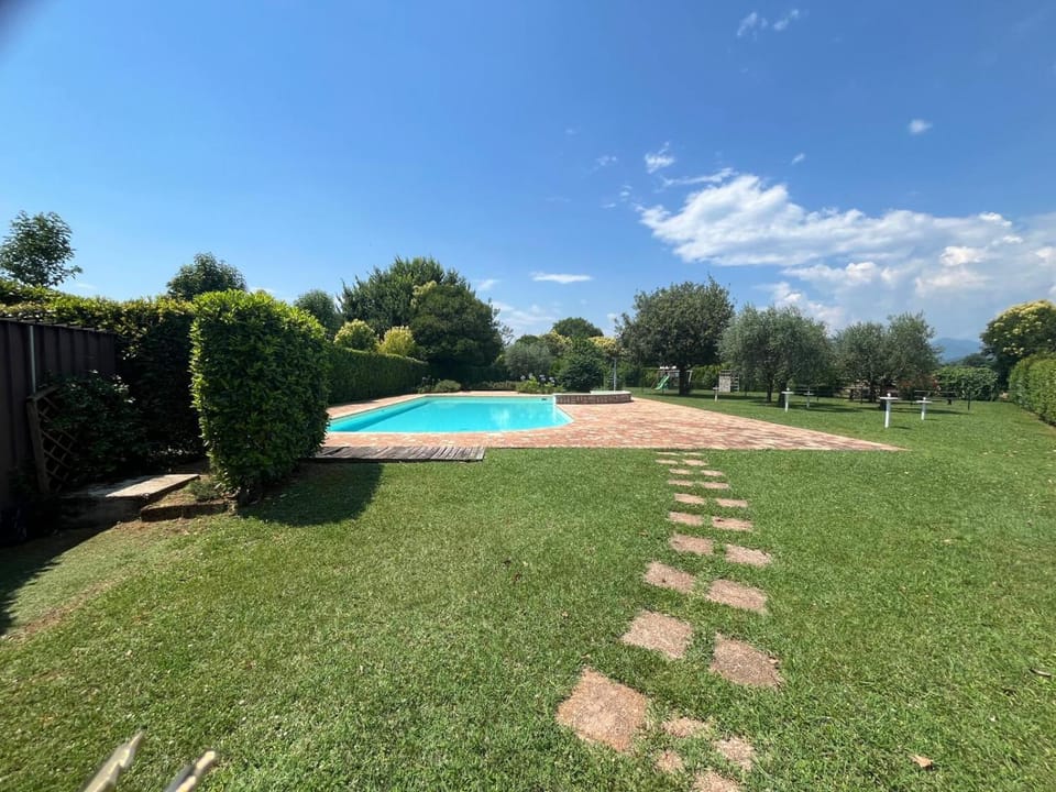 Giova's Dream Apartment in Manerba del Garda
