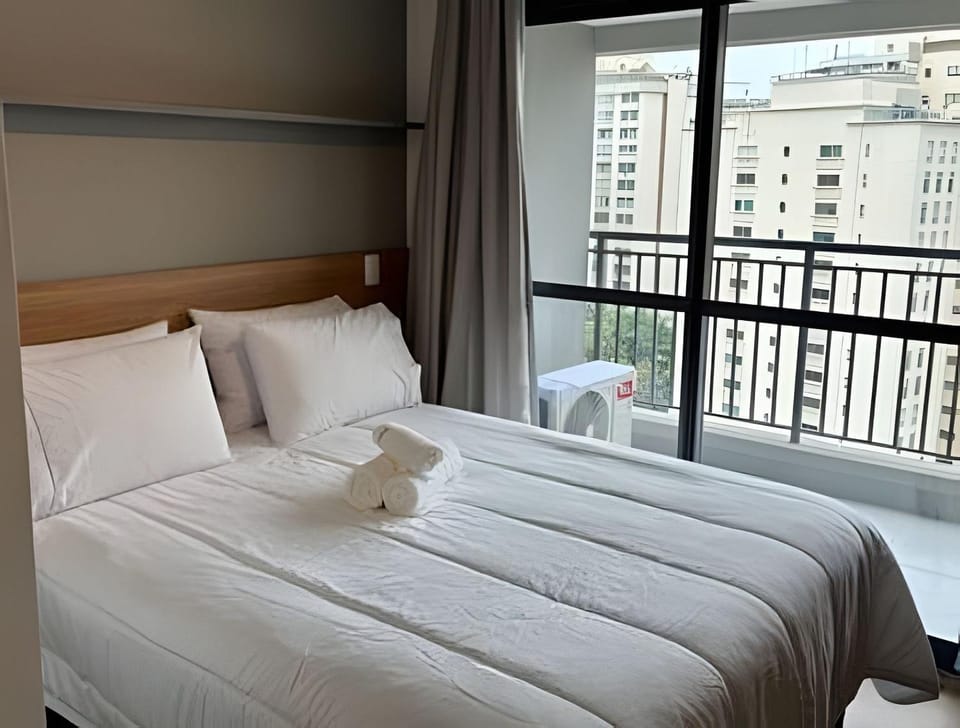 Apto c/ piscina, academia e próx metrô (1407) Apartment in Sao Paulo City